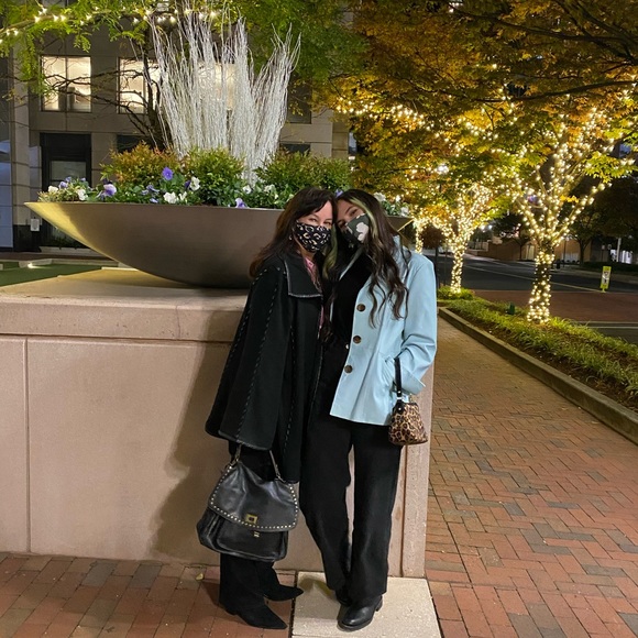 Meet your Posher, Francesca - Picture 3 of 14